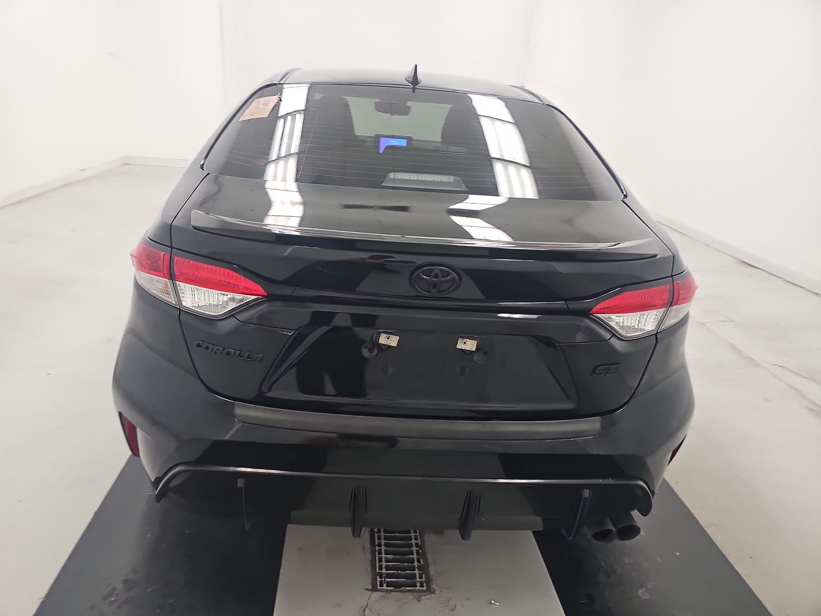 2025 Toyota Corolla SE FWD