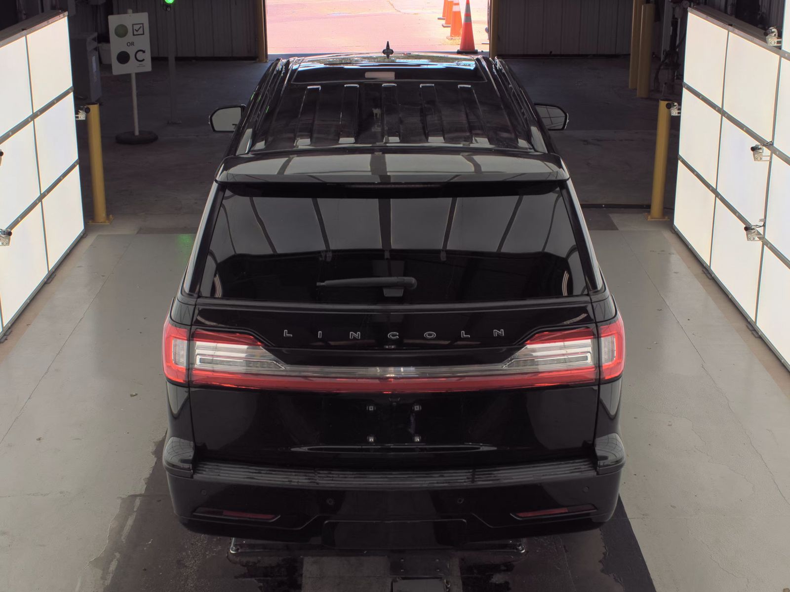 2020 Lincoln Navigator L Black Label AWD