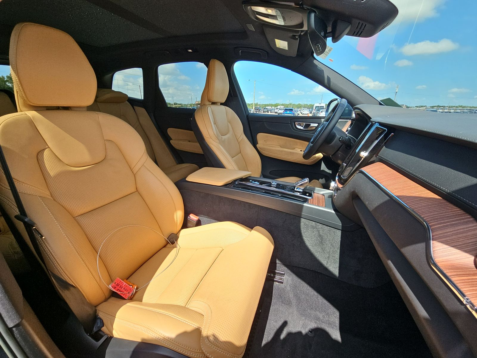 2023 Volvo XC60 Recharge T8 Ultimate AWD