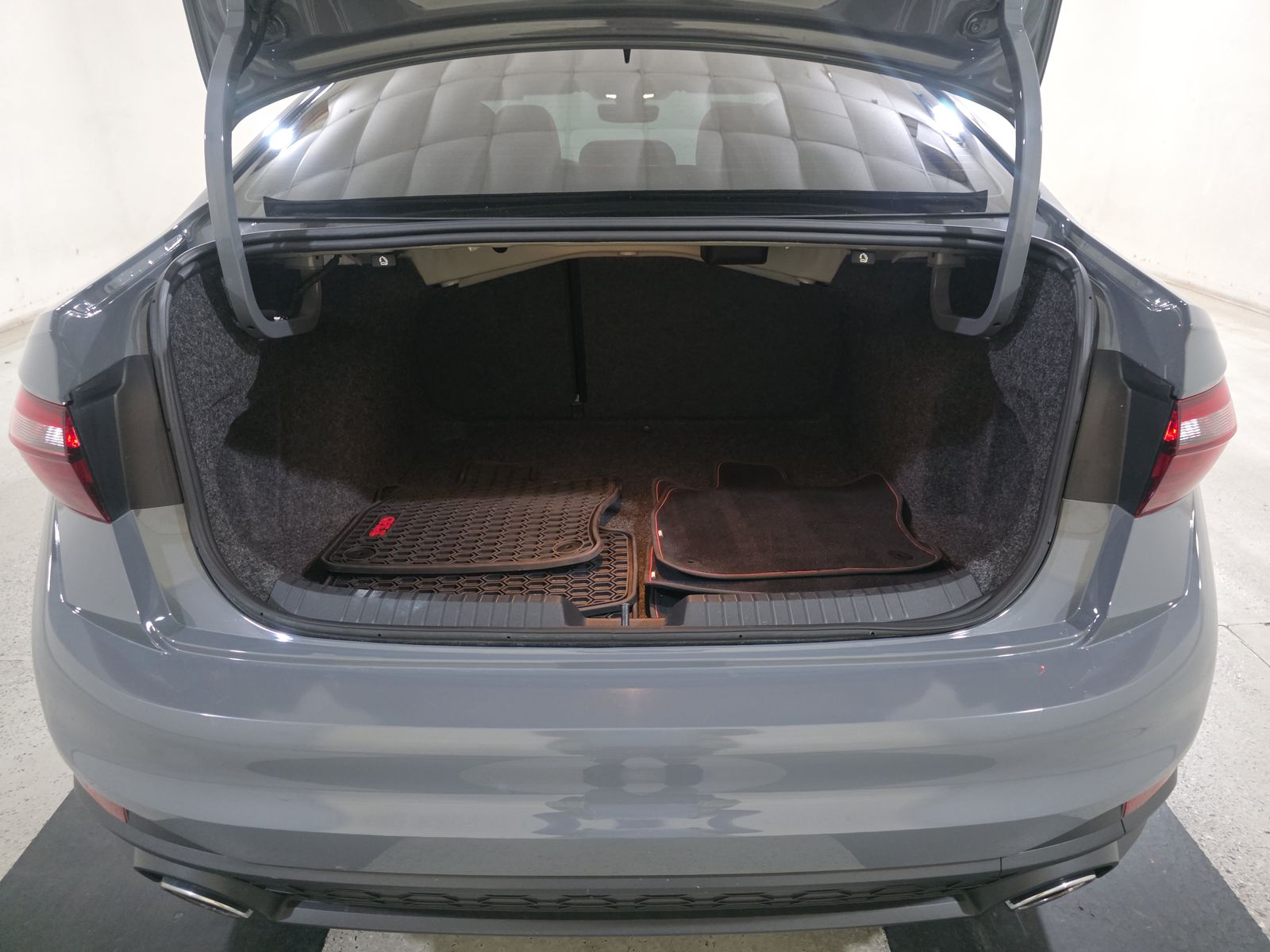 2024 Volkswagen Jetta 2.0T GLI Autobahn FWD