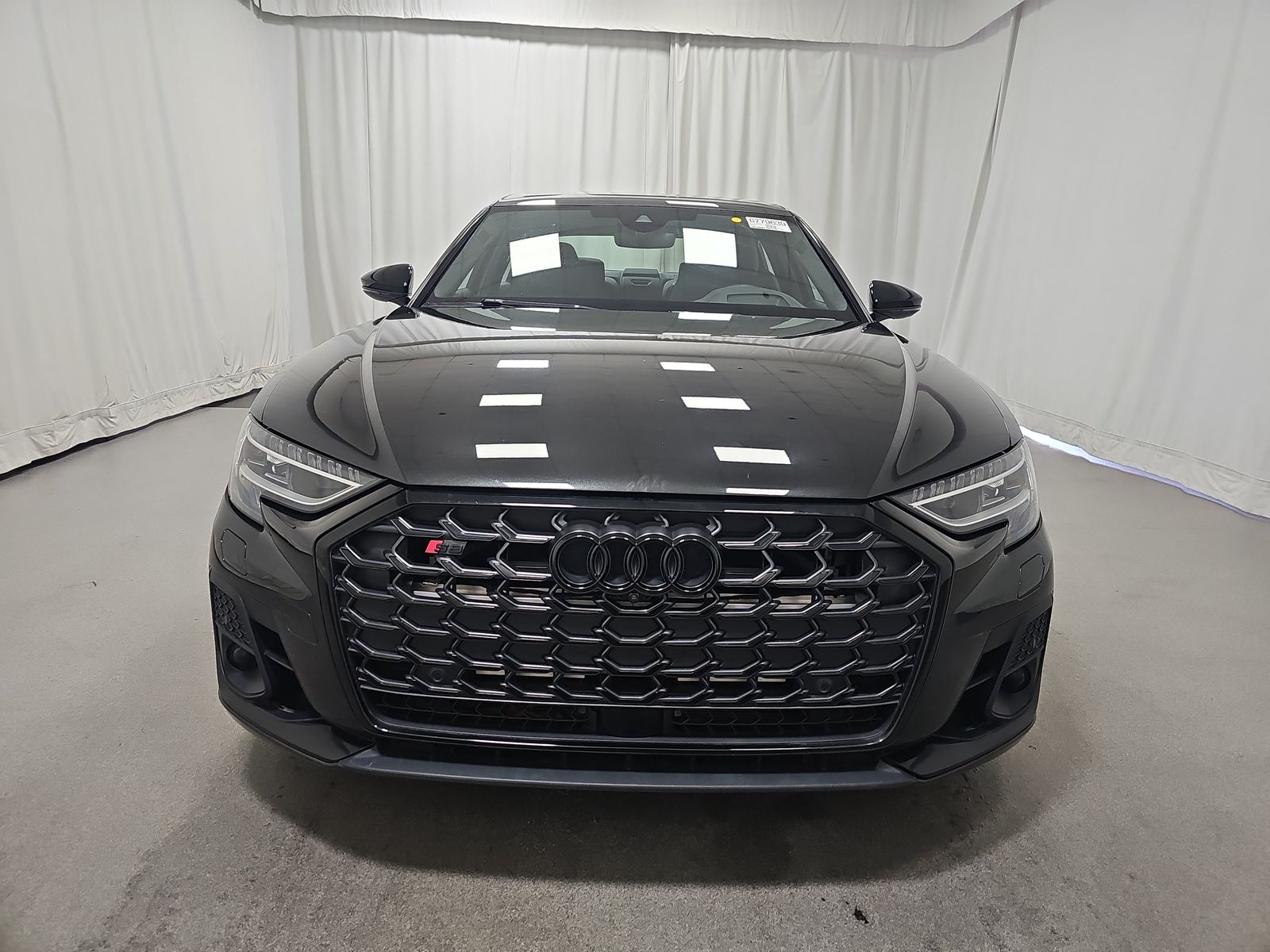 2022 Audi S8 Base AWD