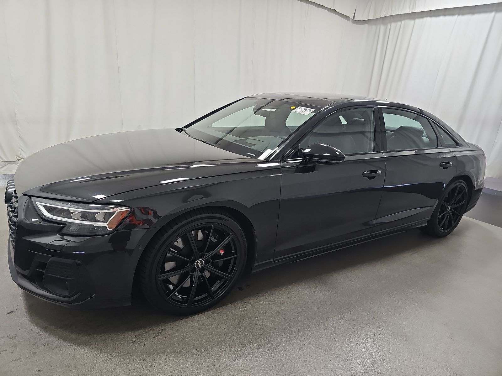 2022 Audi S8 Base AWD
