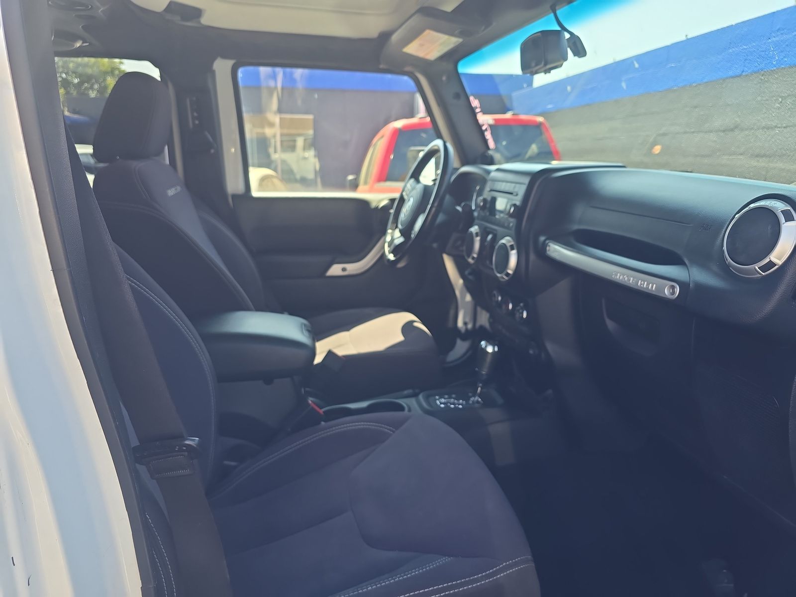 2013 Jeep Wrangler Unlimited Rubicon AWD