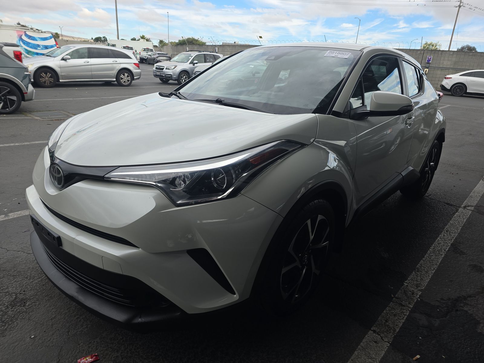 2018 Toyota C-HR XLE Premium FWD