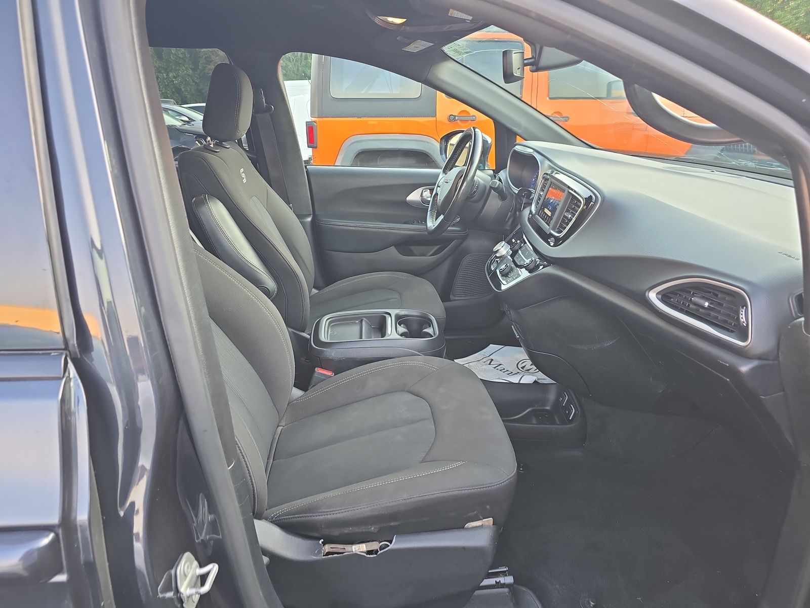 2020 Chrysler Pacifica Touring FWD