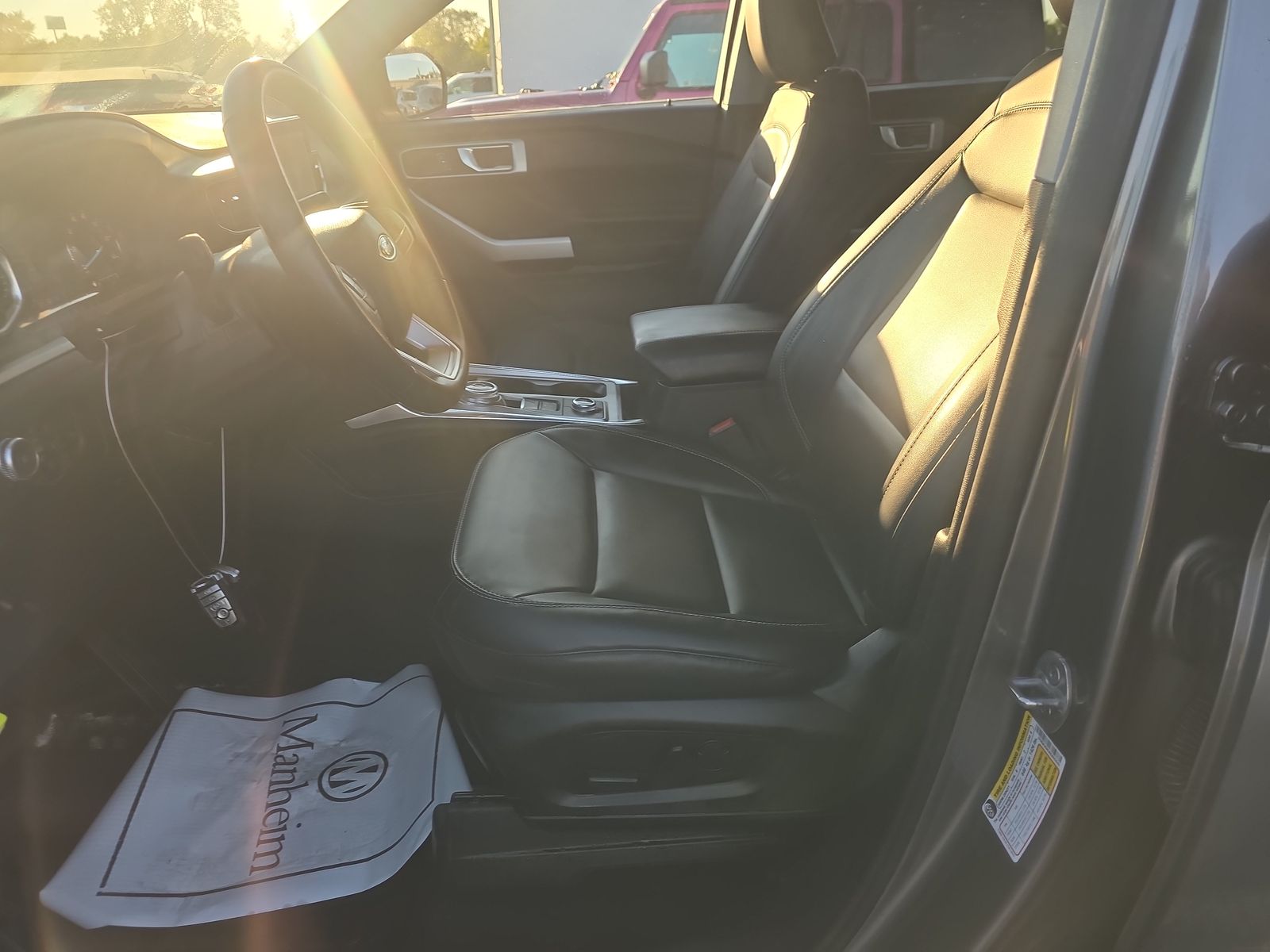 2022 Ford Explorer XLT AWD