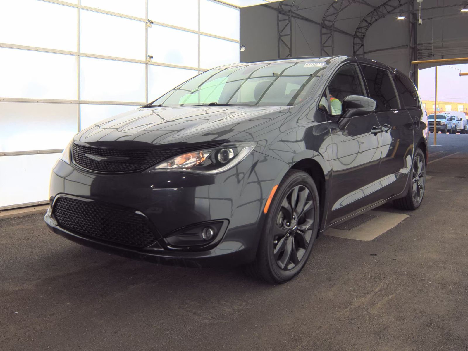 2020 Chrysler Pacifica Touring FWD