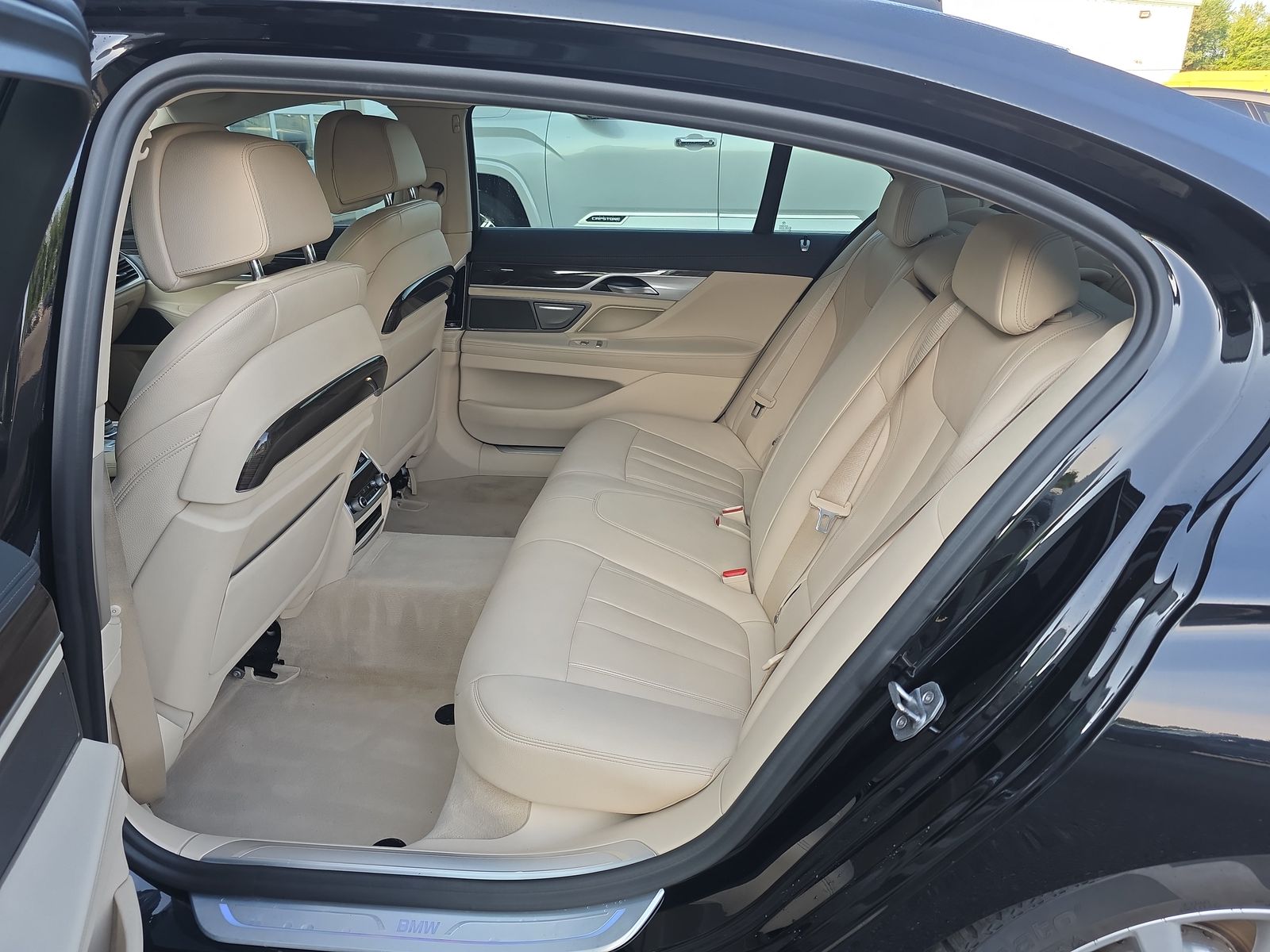 2020 BMW 7 Series 740i xDrive AWD