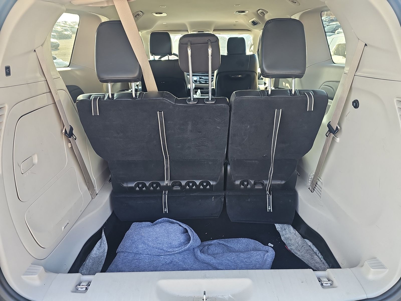 2024 Chrysler Pacifica Hybrid Select FWD