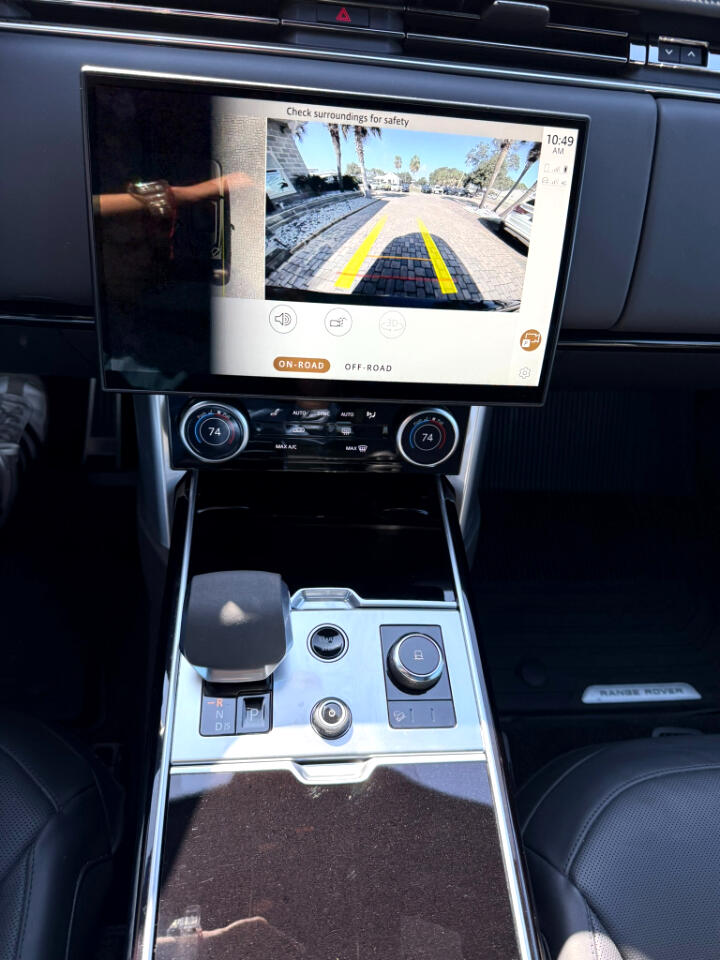 2023 Land Rover Range Rover SE AWD