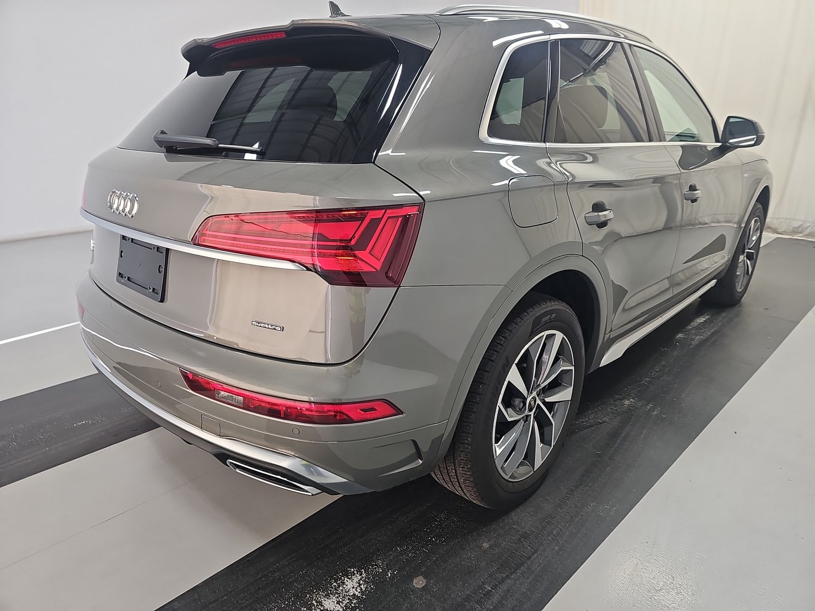 2023 Audi Q5 S line Premium Plus AWD