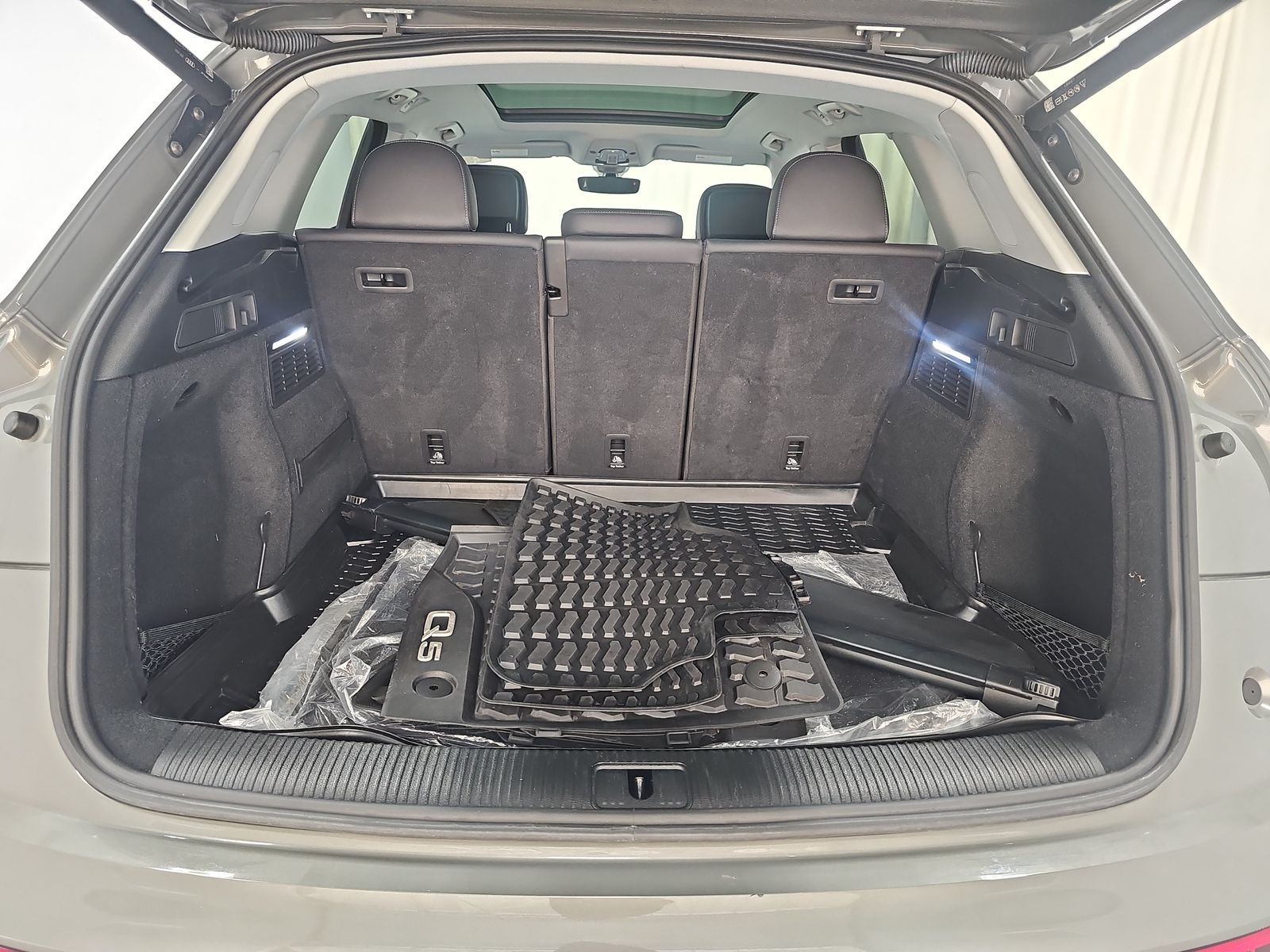 2023 Audi Q5 S line Premium Plus AWD