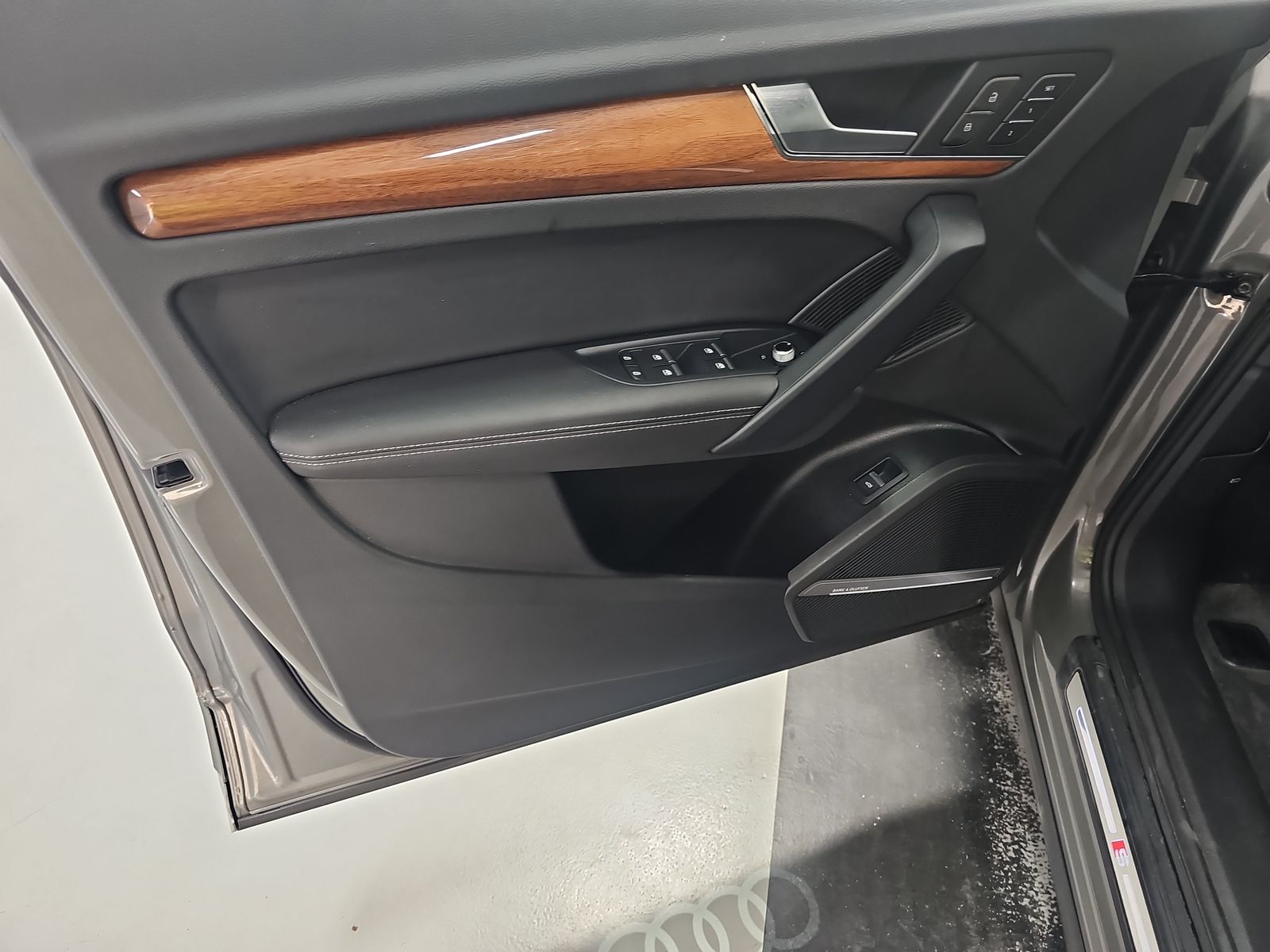 2023 Audi Q5 S line Premium Plus AWD