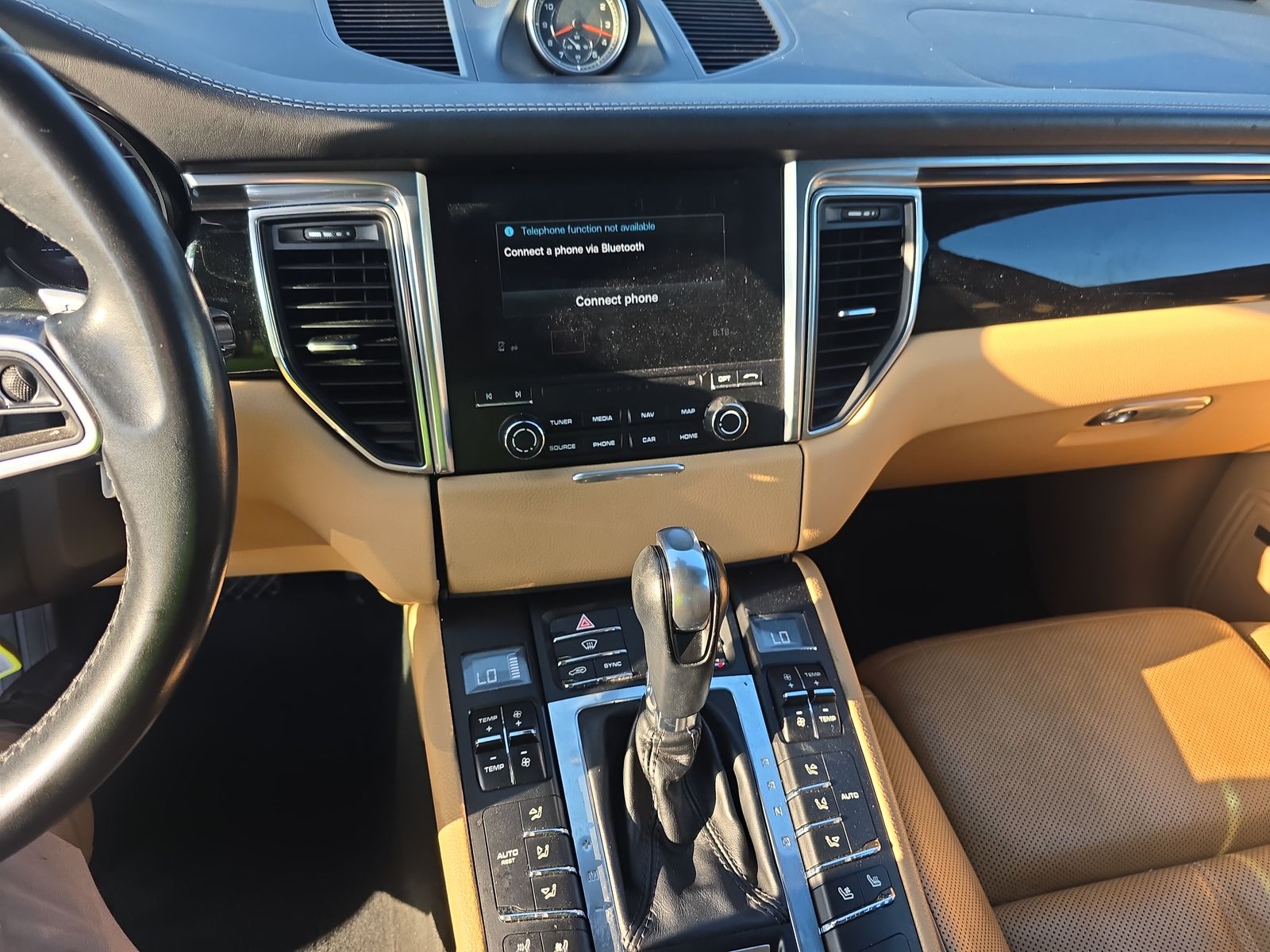 2018 Porsche Macan Base AWD