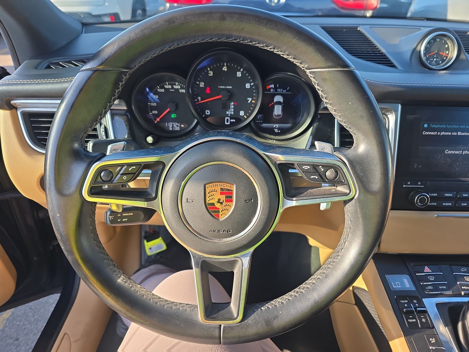 2018 Porsche Macan Base AWD