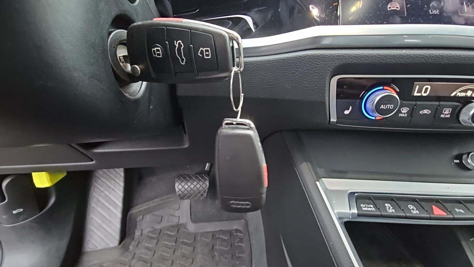 2022 Audi Q3 2.0T S line Premium AWD