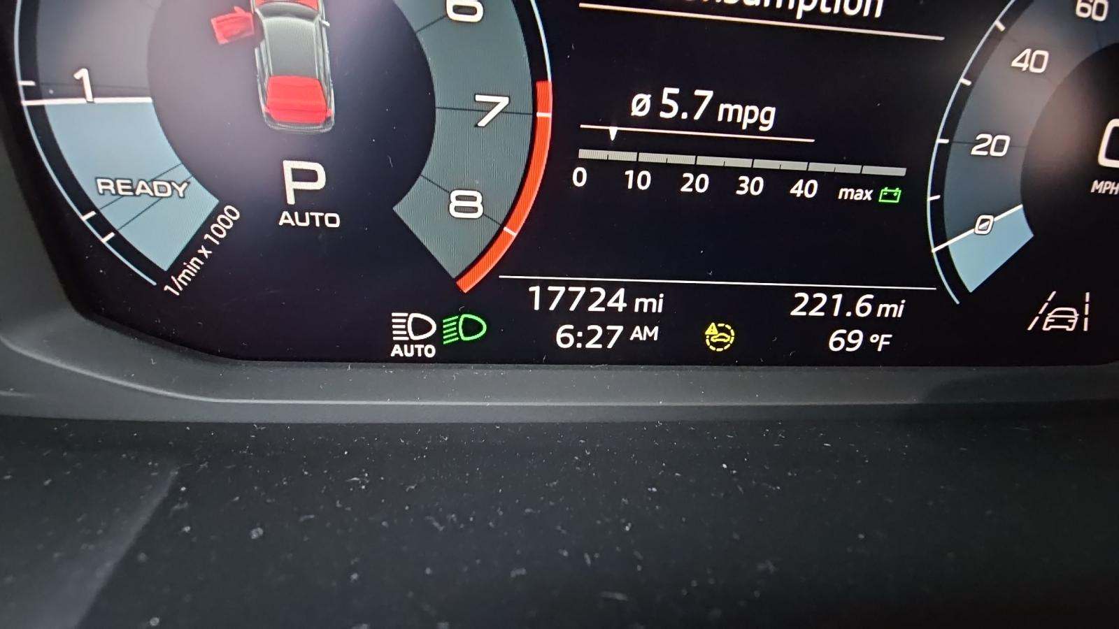2022 Audi Q3 2.0T S line Premium AWD