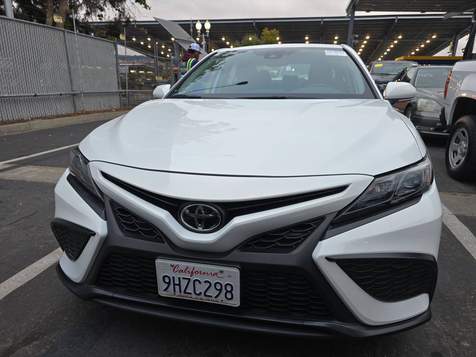 2024 Toyota Camry SE FWD