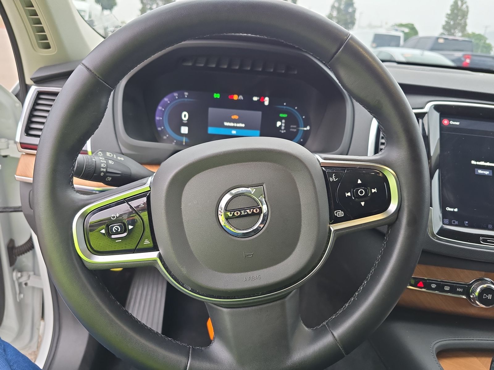 2023 Volvo XC90 Recharge T8 Plus AWD