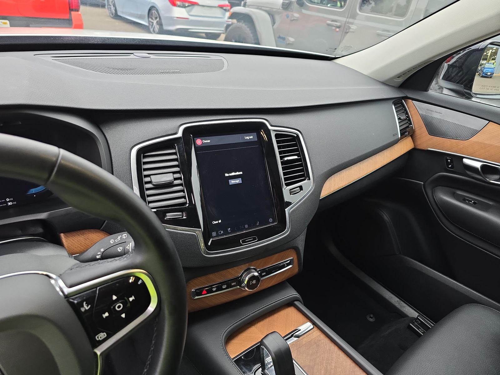 2023 Volvo XC90 Recharge T8 Plus AWD