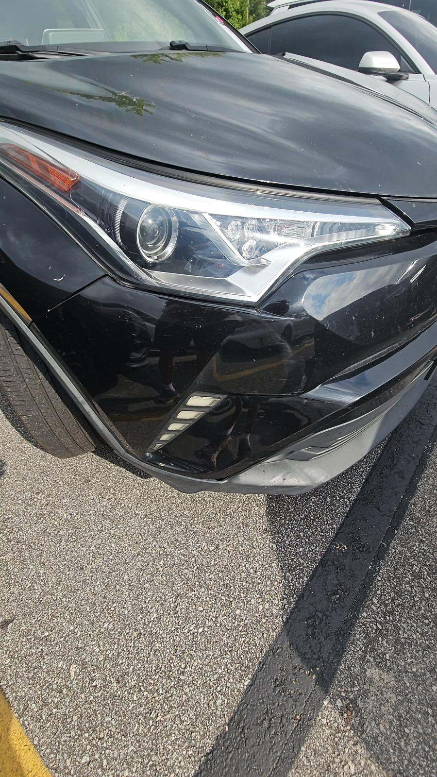 2019 Toyota C-HR XLE FWD