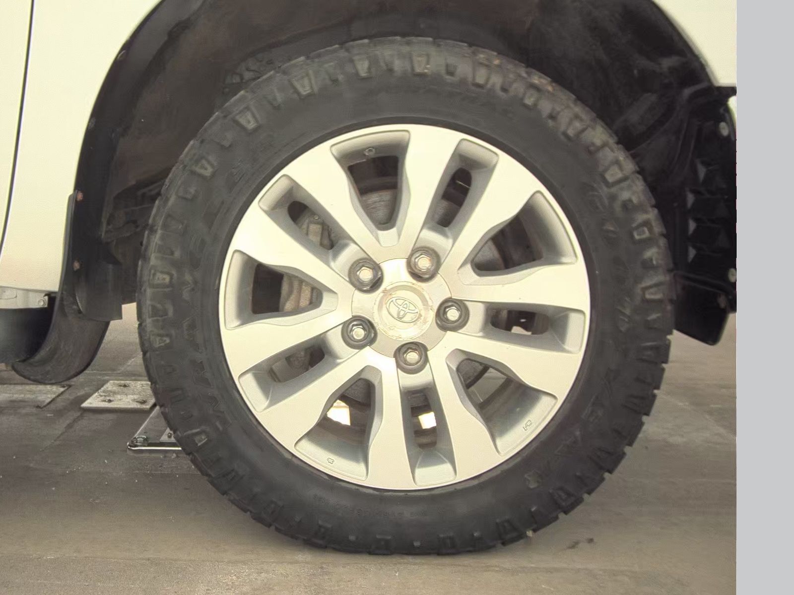 2013 Toyota Tundra Platinum AWD