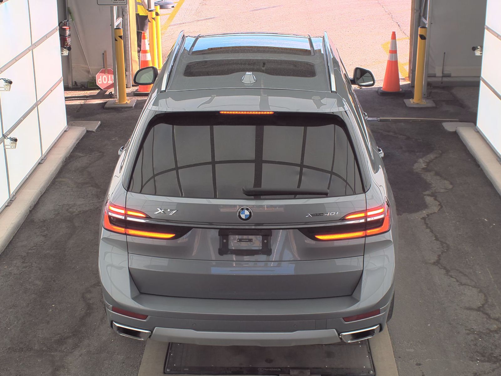 2025 BMW X7 xDrive40i AWD