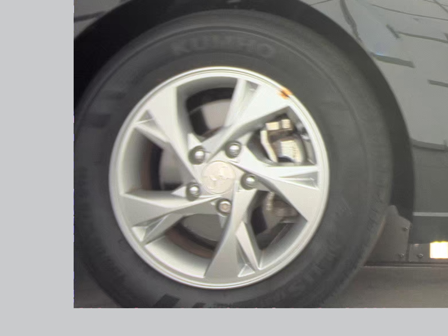 2022 Hyundai Elantra SE FWD