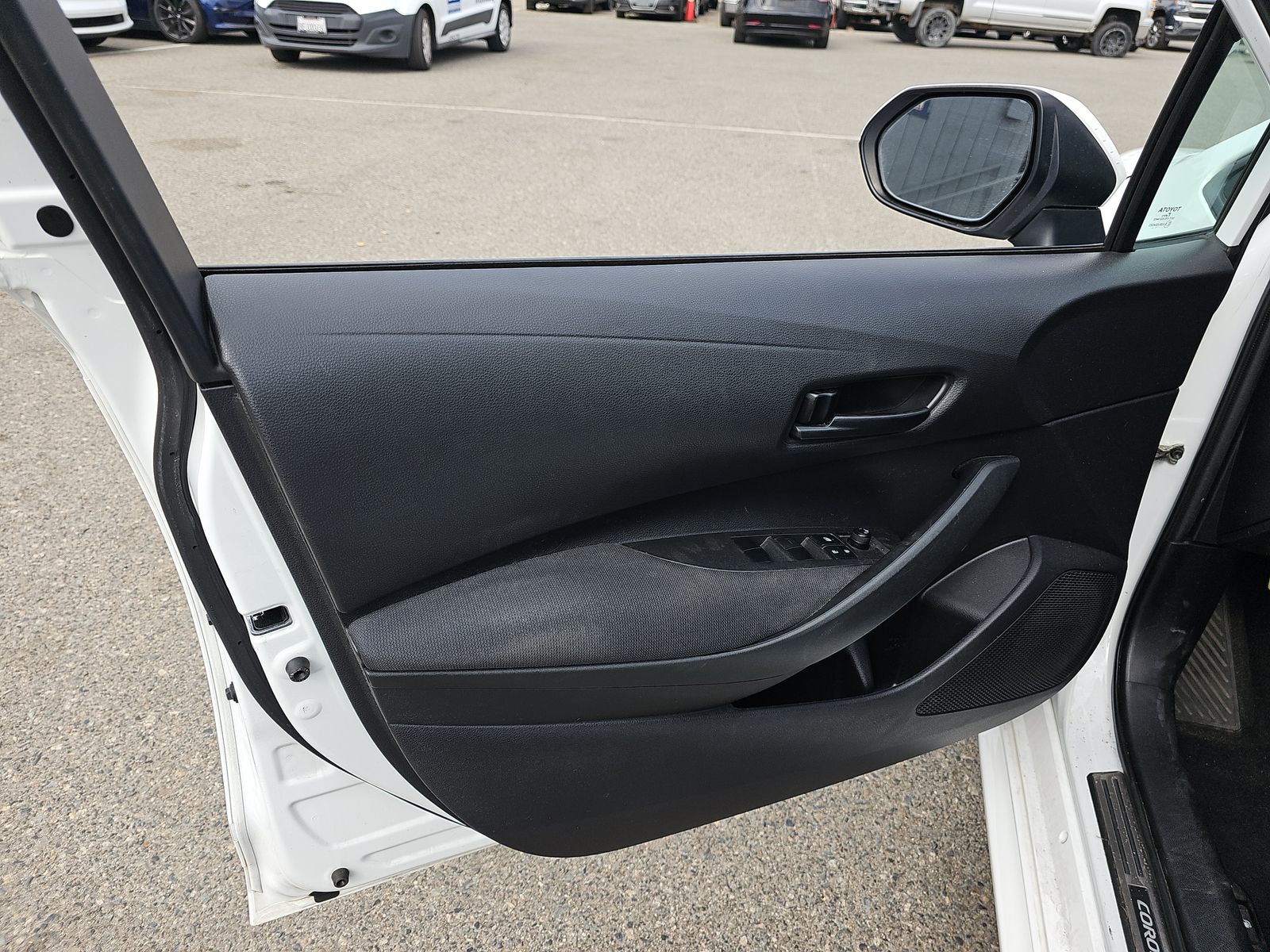 2022 Toyota Corolla LE FWD