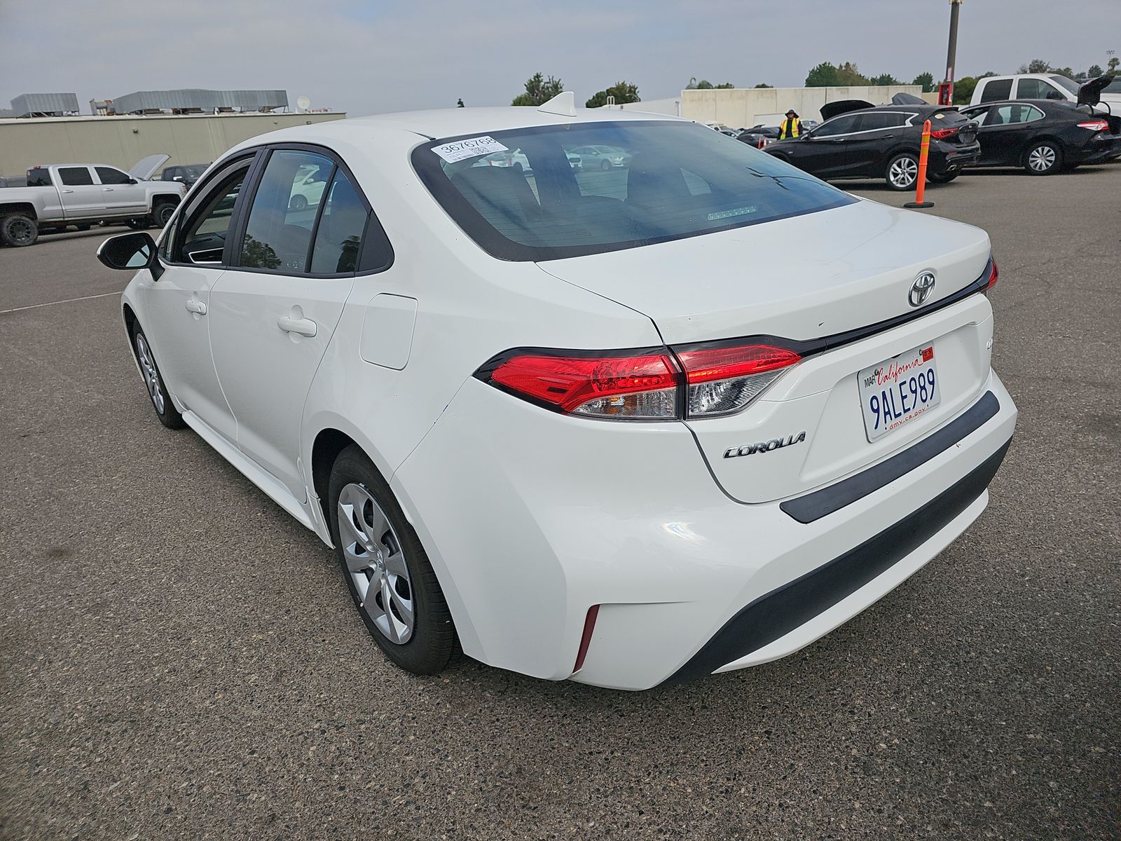 2022 Toyota Corolla LE FWD