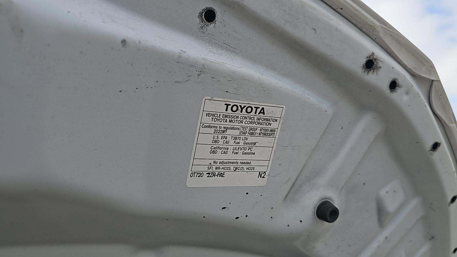 2022 Toyota Corolla LE FWD