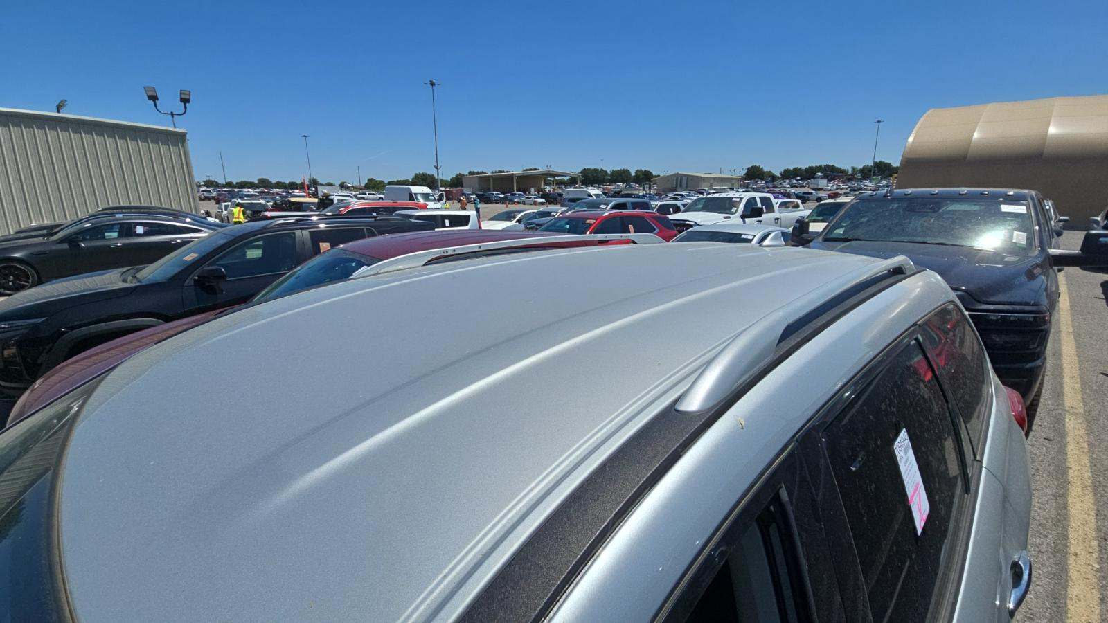 2020 Nissan Pathfinder SL FWD