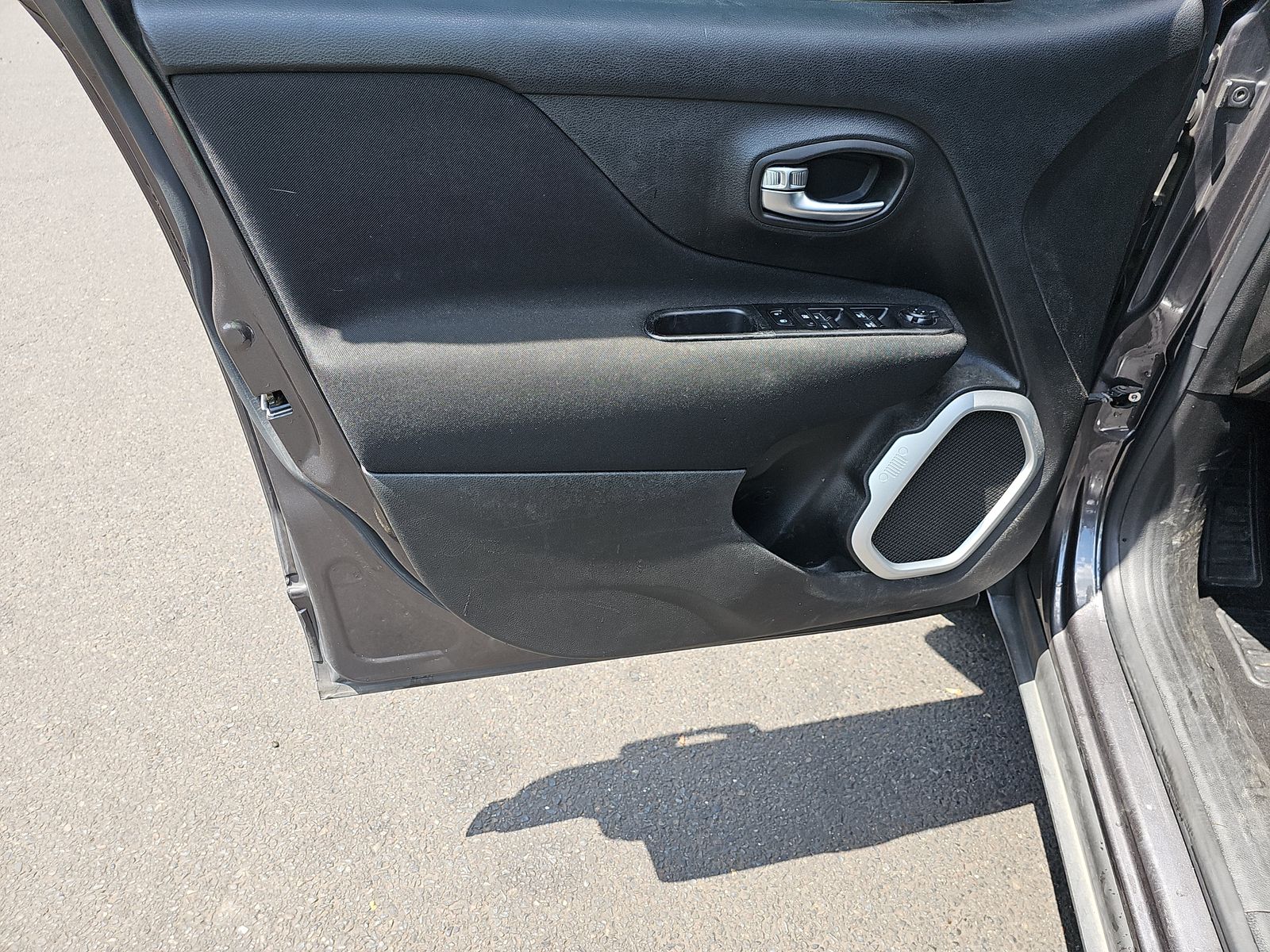 2019 Jeep Renegade Latitude AWD