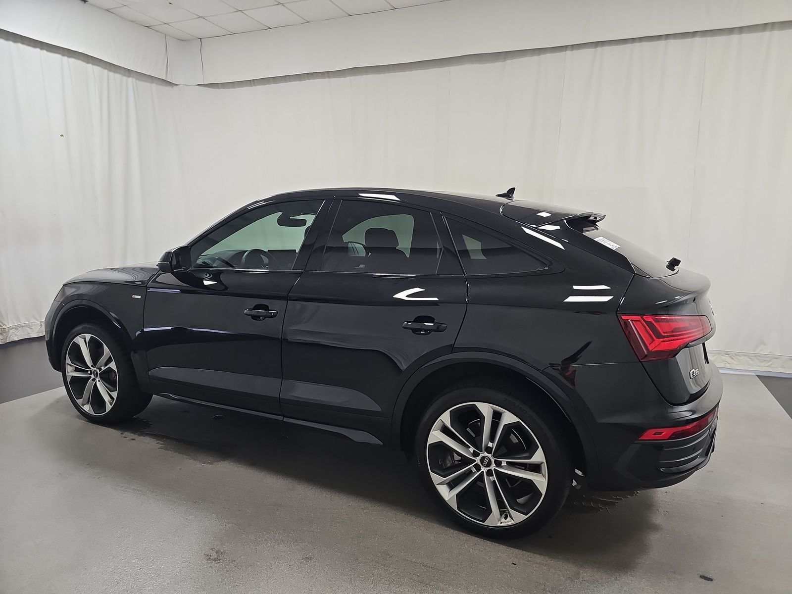 2022 Audi Q5 S line Premium Plus AWD