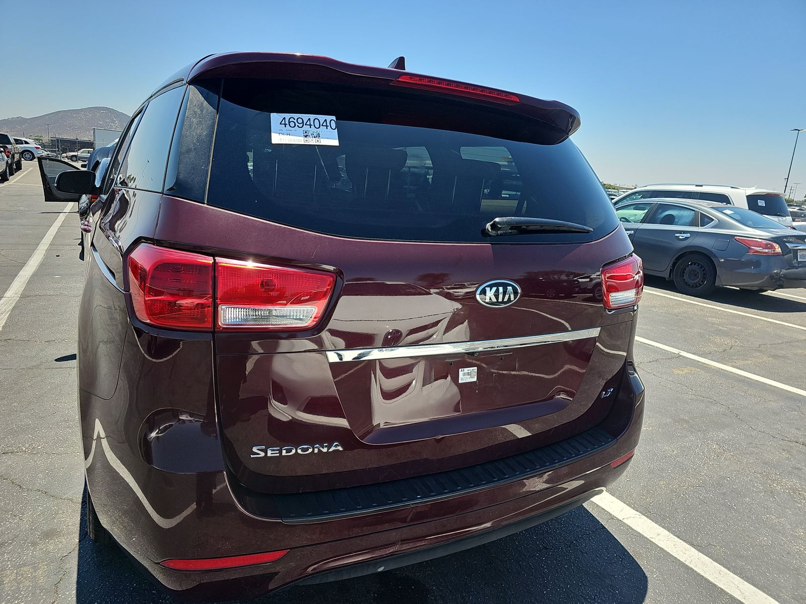 2018 Kia Sedona LX FWD