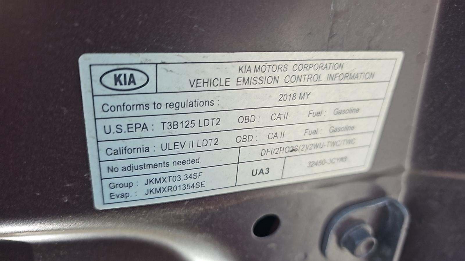 2018 Kia Sedona LX FWD