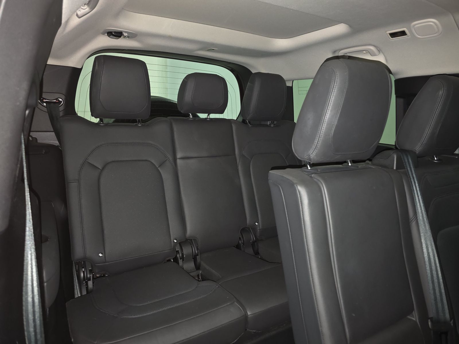 2023 Land Rover Defender 130 First Edition AWD