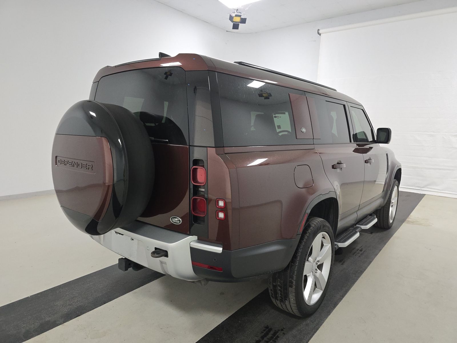 2023 Land Rover Defender 130 First Edition AWD