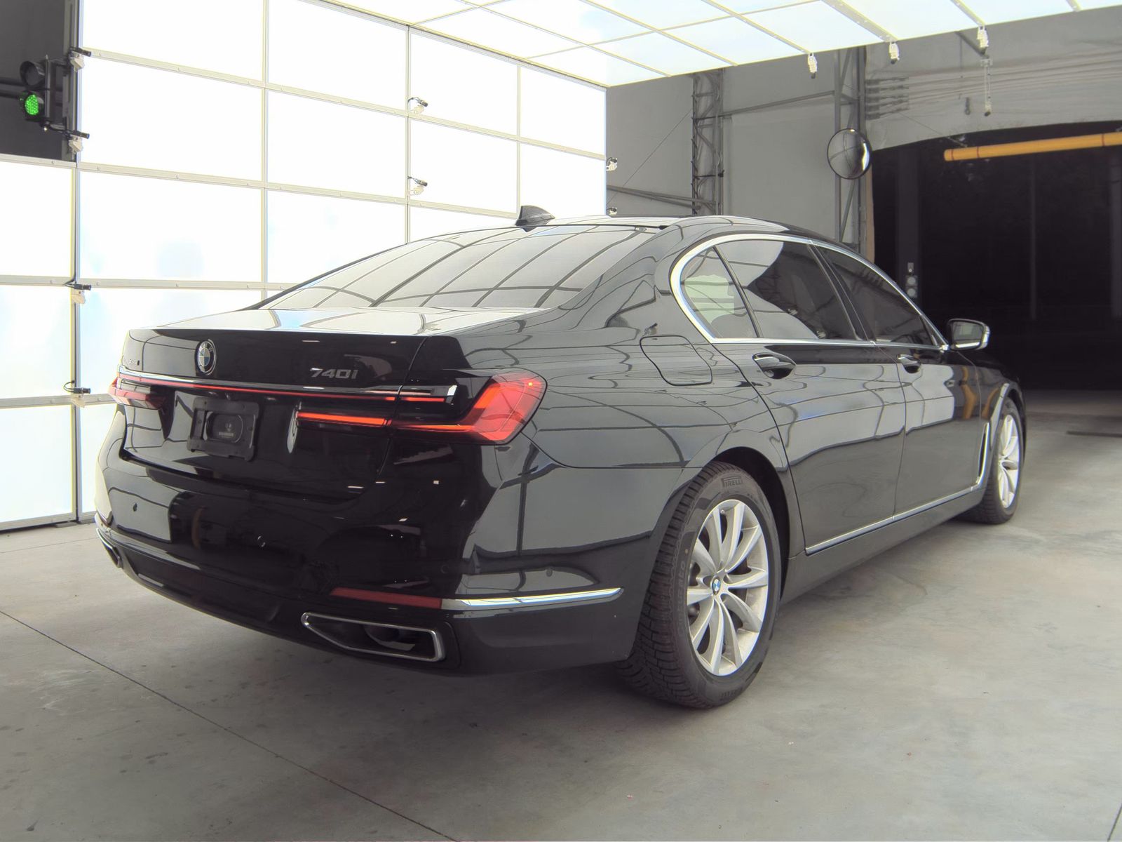 2020 BMW 7 Series 740i xDrive AWD