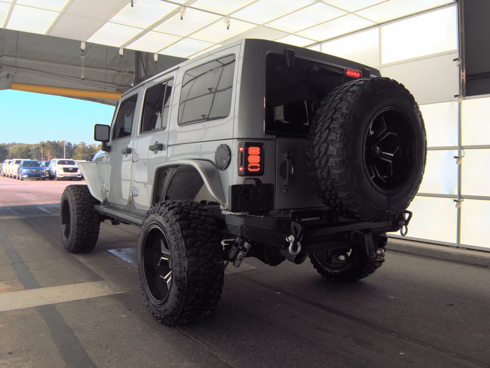 2014 Jeep Wrangler Unlimited Sahara AWD