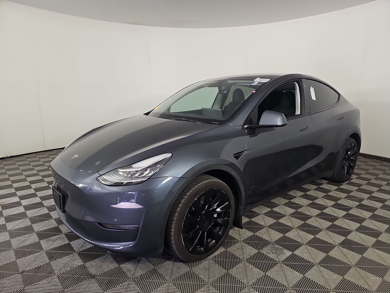 2023 Tesla Model Y Long Range AWD