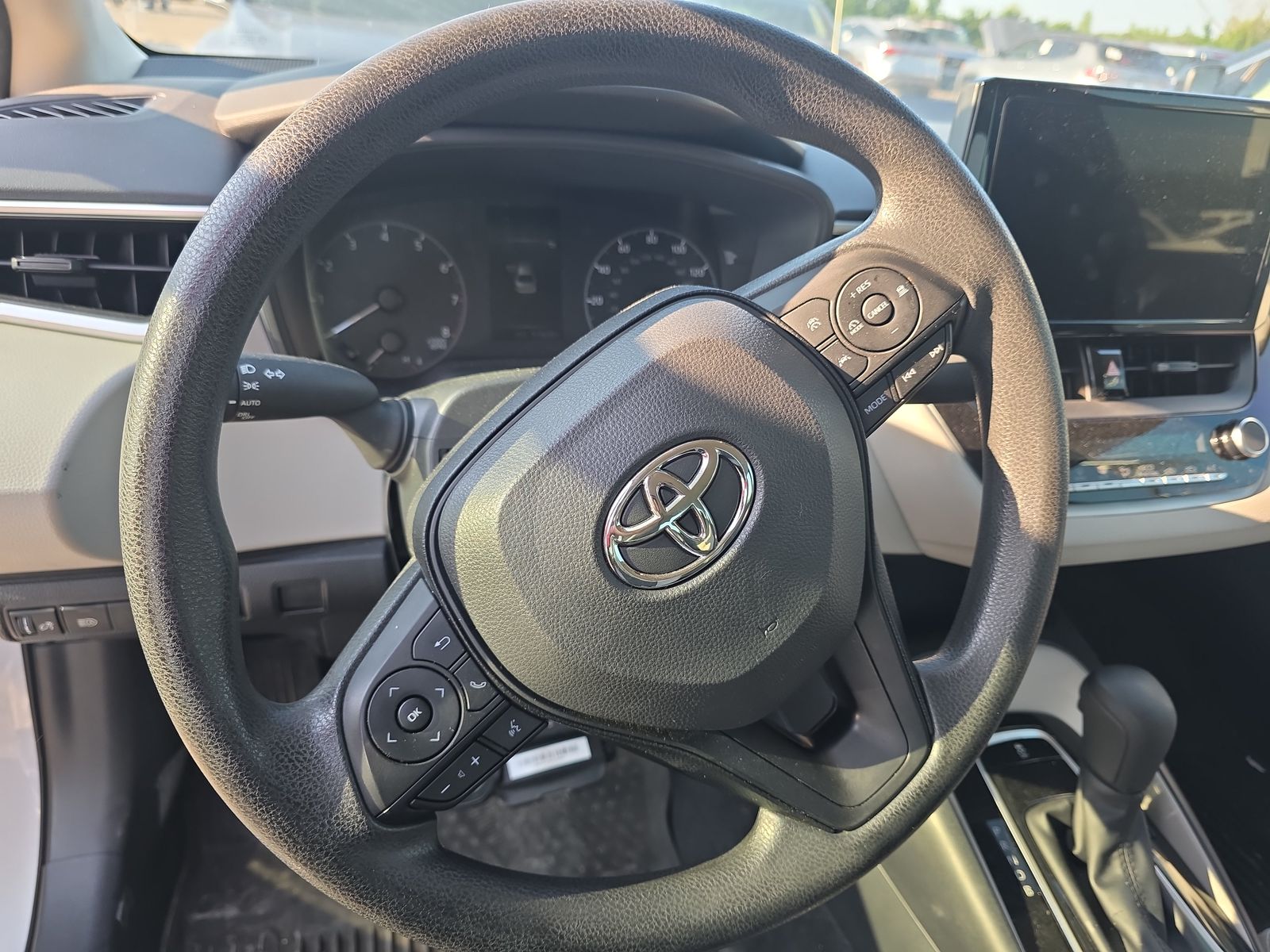 2024 Toyota Corolla LE FWD