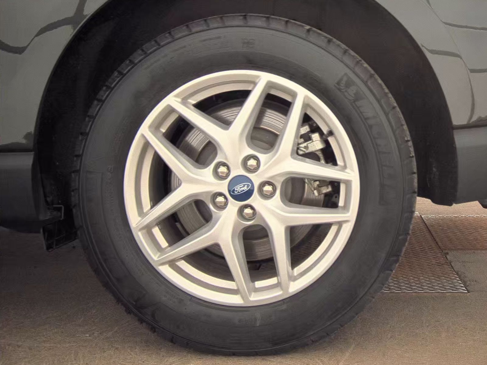 2022 Ford Edge SEL AWD