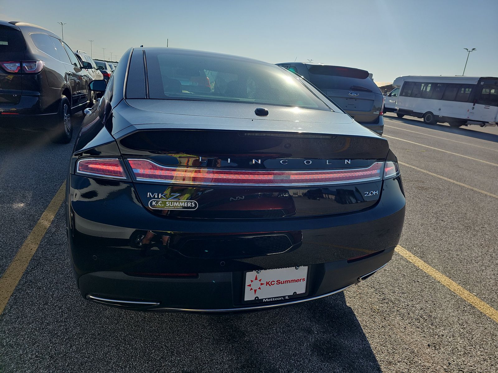 2019 Lincoln MKZ Hybrid Reserve II FWD