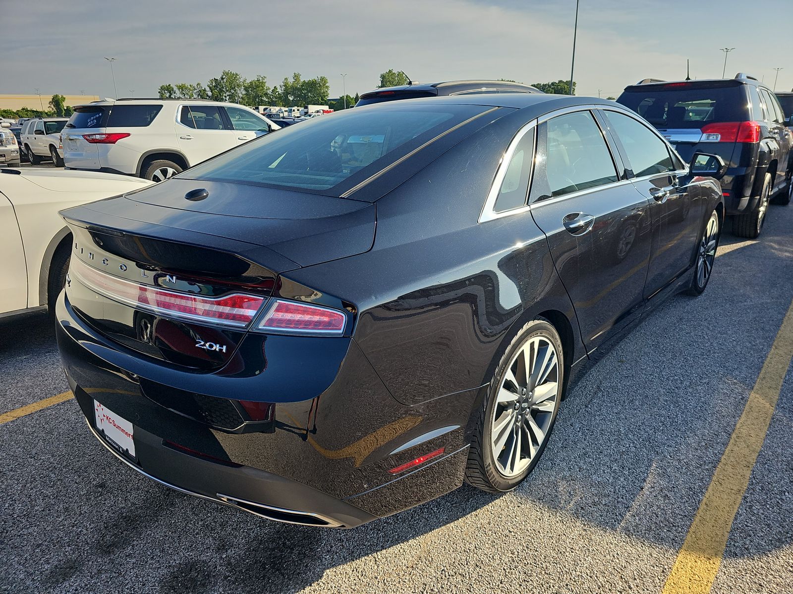 2019 Lincoln MKZ Hybrid Reserve II FWD