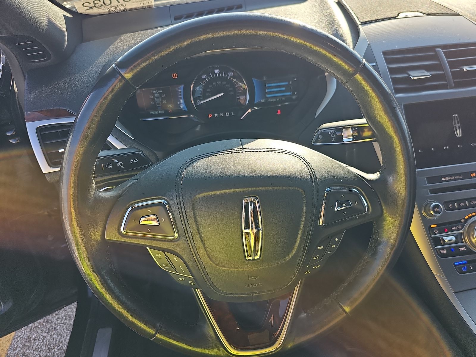 2019 Lincoln MKZ Hybrid Reserve II FWD
