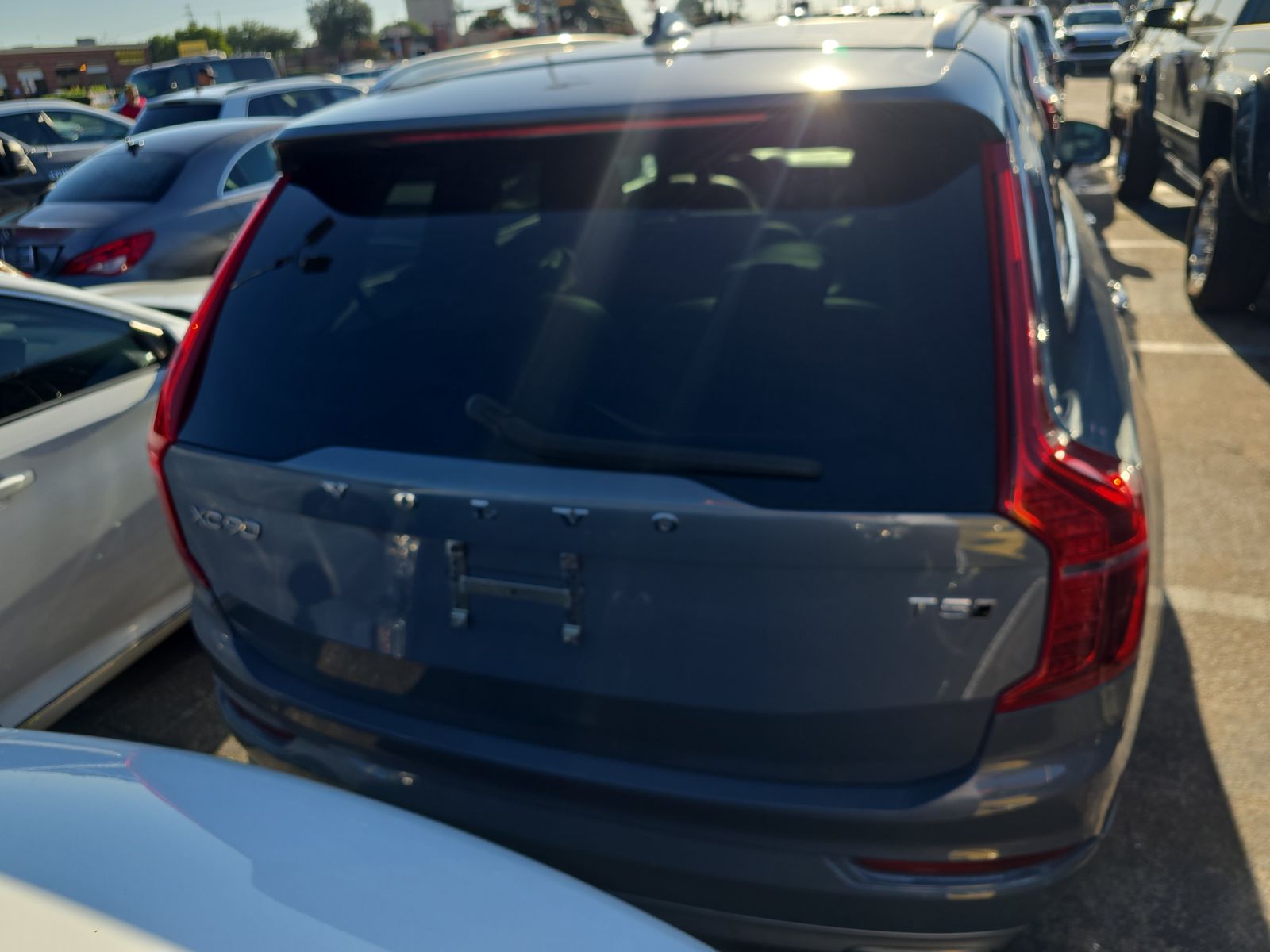 2020 Volvo XC90 T5 Momentum AWD