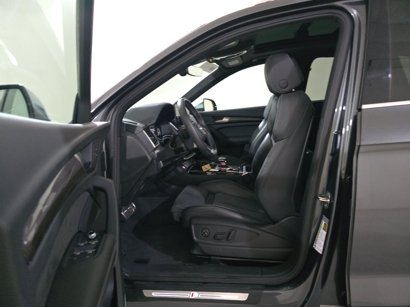 2022 Audi SQ5 Premium Plus AWD