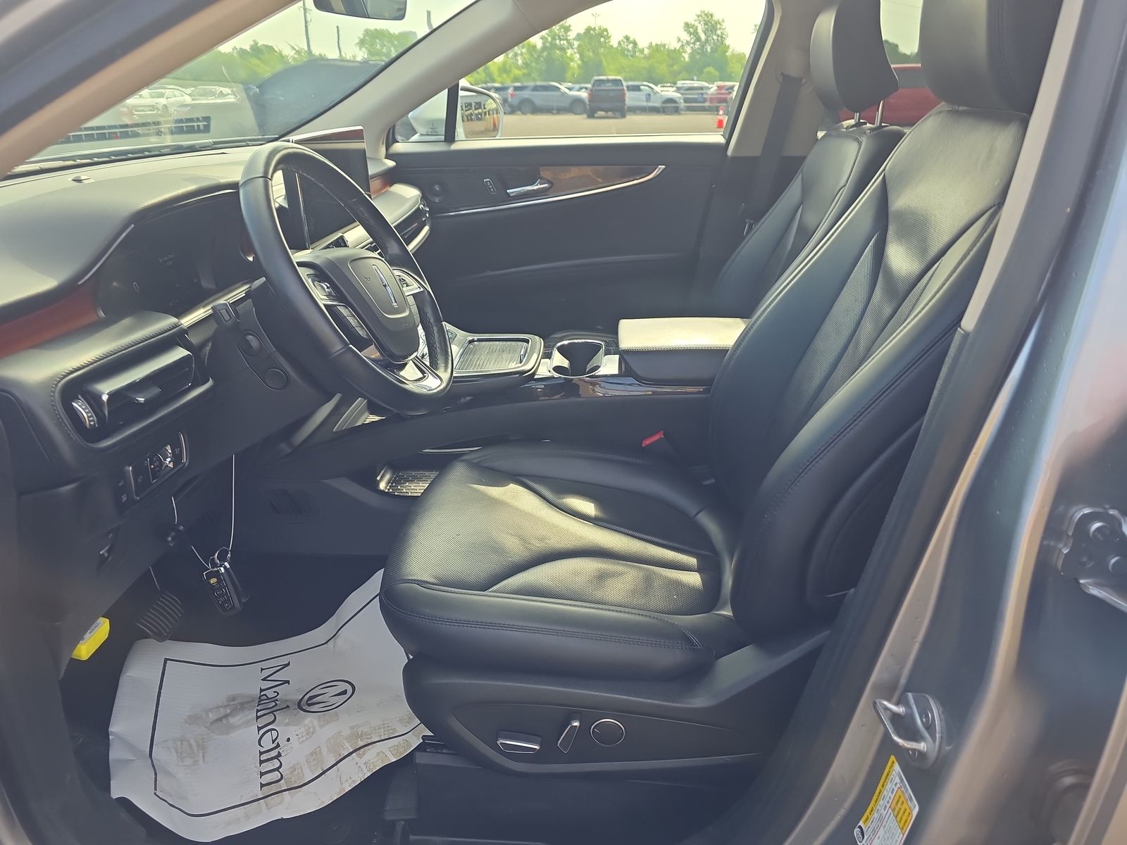 2022 Lincoln Nautilus Reserve FWD