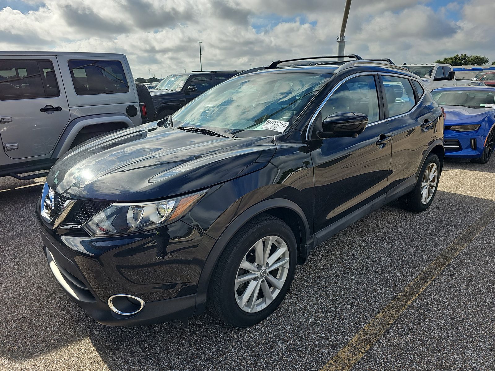 2017 Nissan Rogue Sport SV AWD